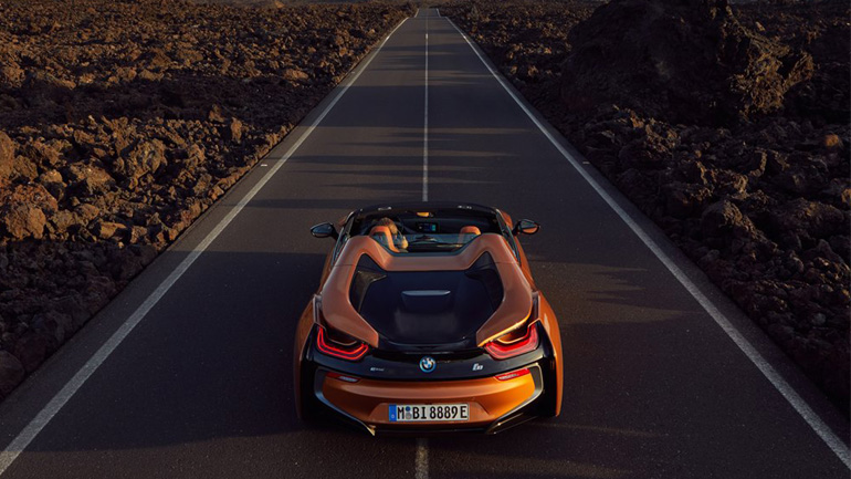 Ποιες είναι οι τιμές των BMW i8 και i8 Roadster στην Ελλάδα;
